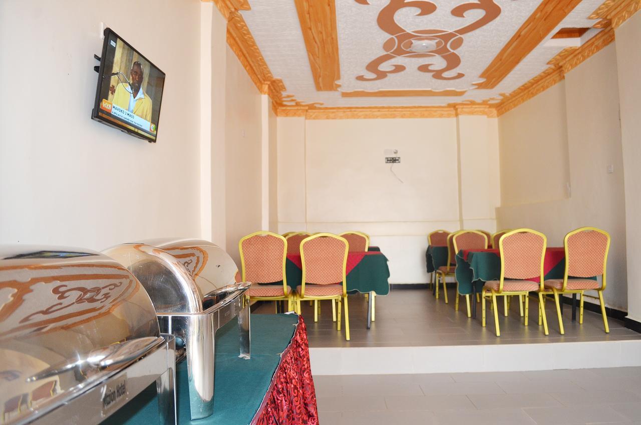 Mt. Zion Hotel Annex Кампала Экстерьер фото